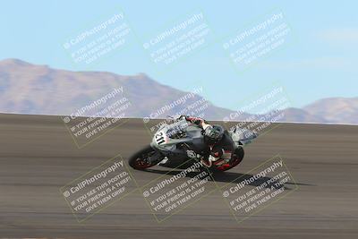 media/Nov-05-2022-SoCal Trackdays (Sat) [[f8d9b725ab]]/Bowl (1145am)/